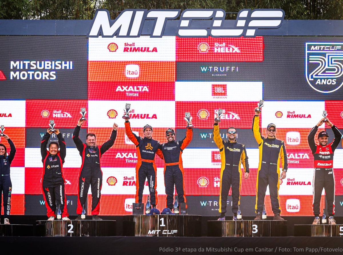 Pódio 3ª etapa da Mitsubishi Cup em Canitar / Foto: Tom Papp/Fotovelocidade/CFA