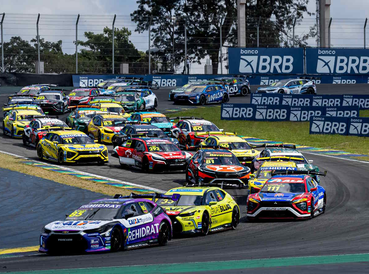 Largada da última etapa, em Interlagos (Magnus Torquato/ Grupo Veloci)