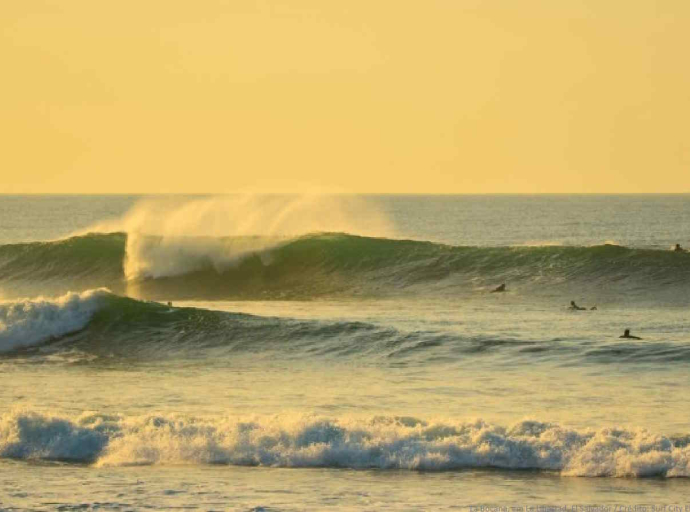 La Bocana, em La Libertad, El Salvador, sediará o Mundial Júnior da WSL de 2026  / Crédito: Surf City El Salvador